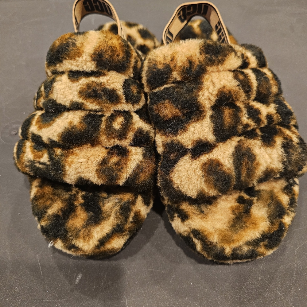 UGG Kids Slippers in Leopard Print